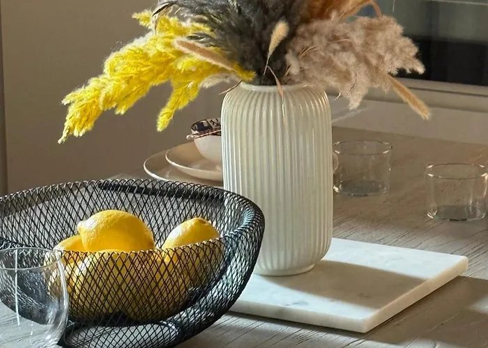 - 2 Pièces Avec Terrasse Appartement